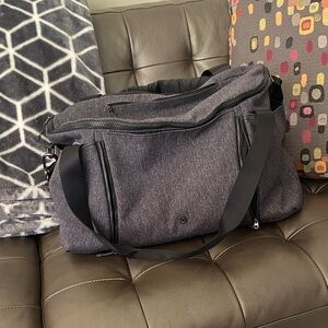Lululemon Define Duffel